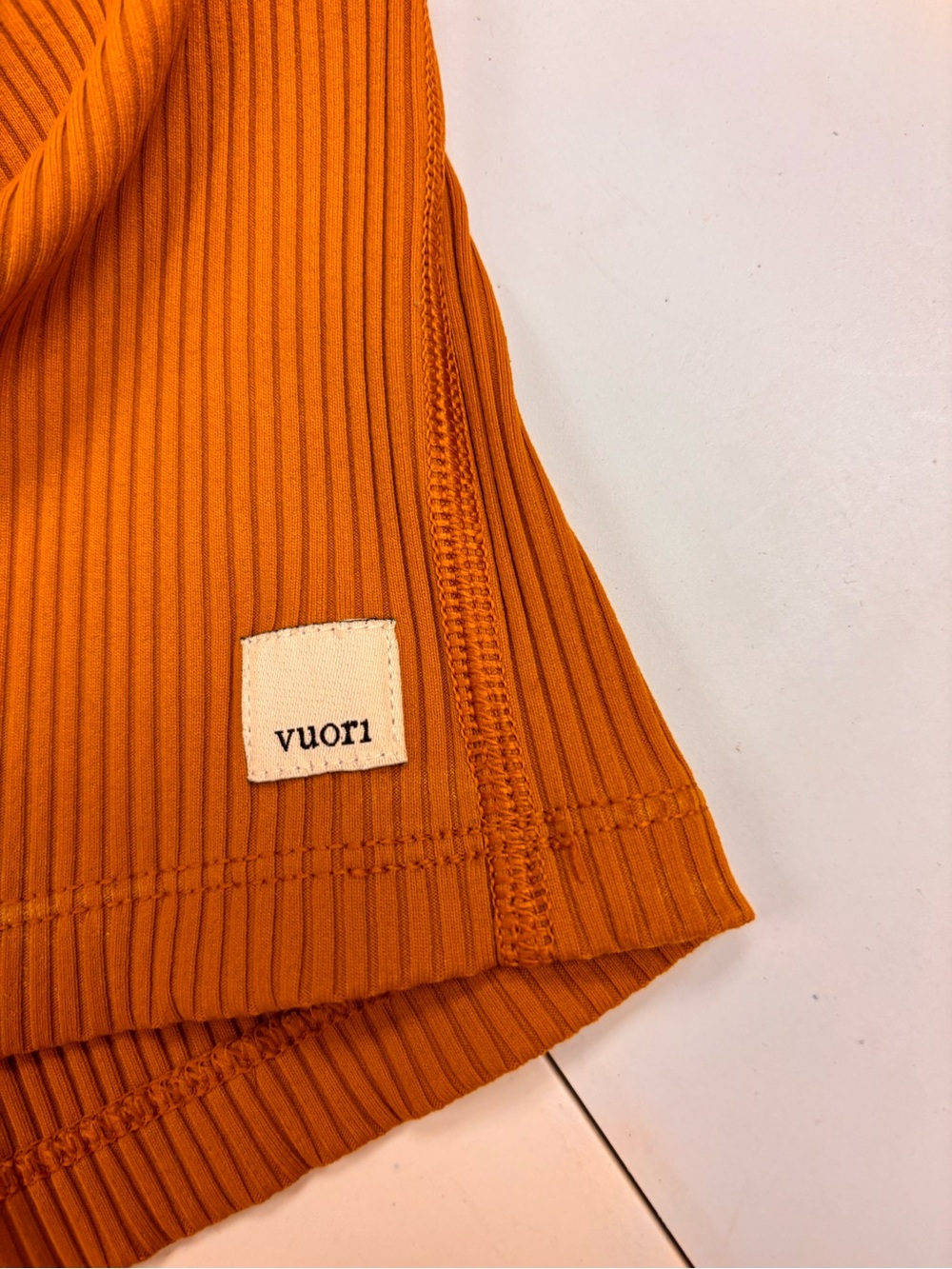 Vuori Rust Ribbed Crossback Camisole - Picture 2 of 3